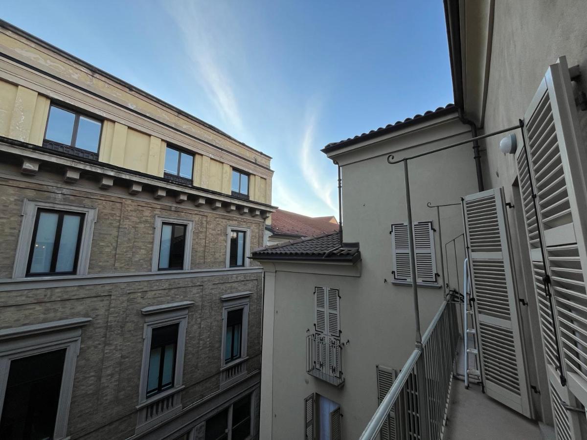 Zenhouse - Nel Cuore Del Centro Storico Di Torino Buitenkant foto